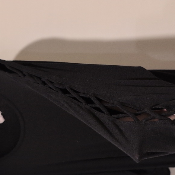 Westport Top - Picture 2 of 4